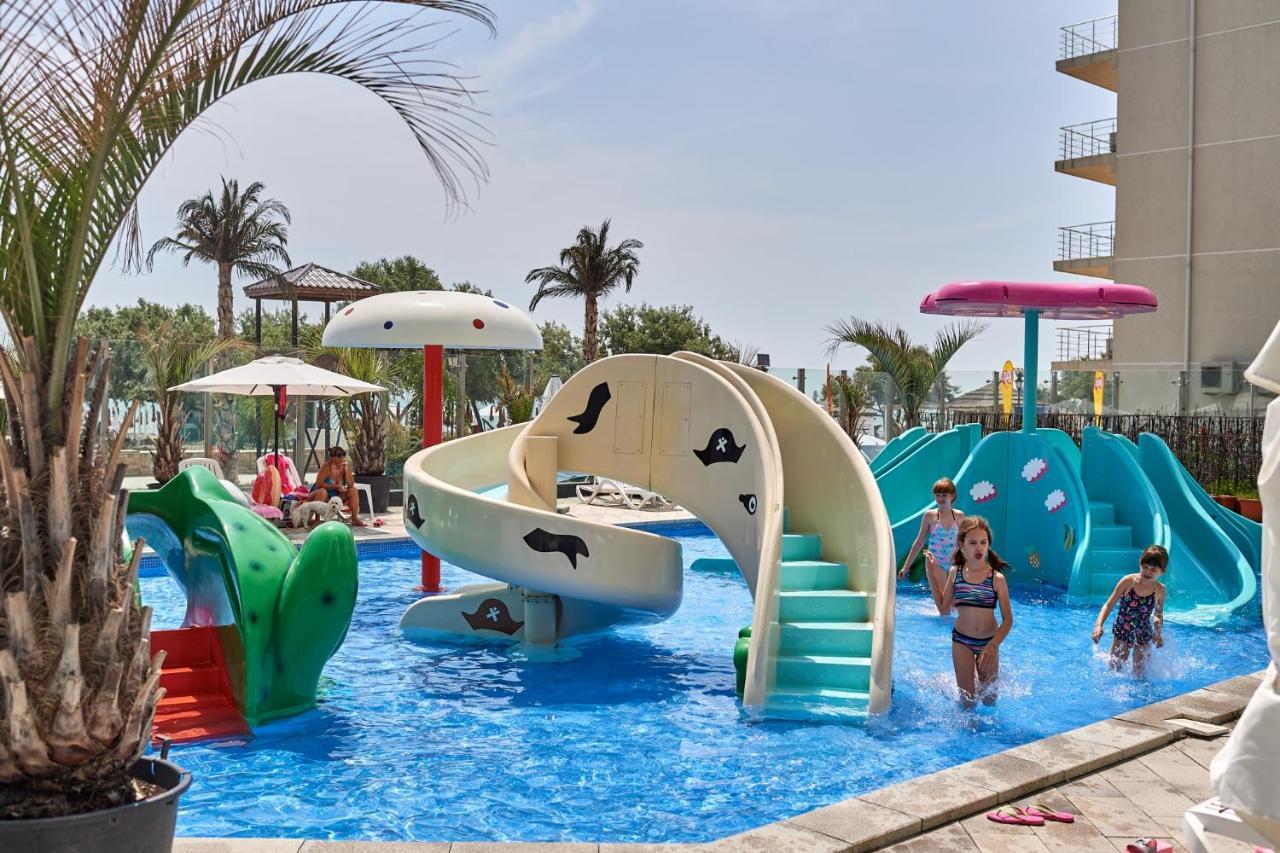 Panoramic Aparthotel Pool & Spa Mamaia Nord Navodari Exterior photo